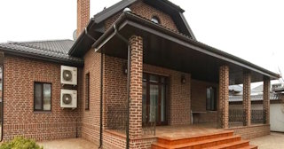 Строительство домов из кирпича с мансардой в Верхнем Уфалее | от 3599 рублей